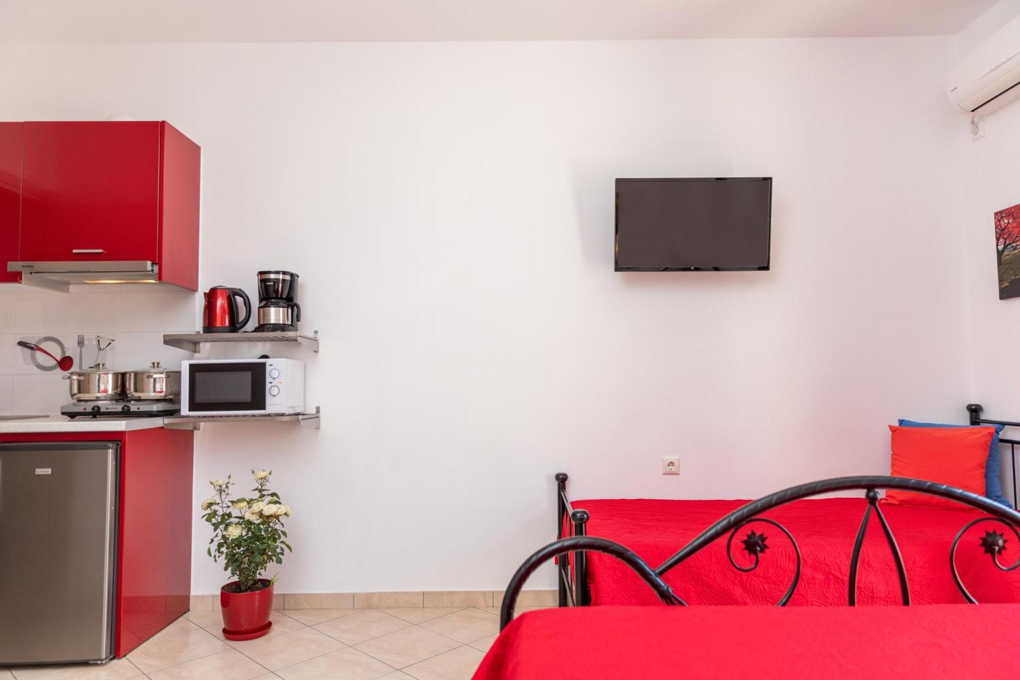 Naxos Diamond Studios Apartments Naxos City Room photo